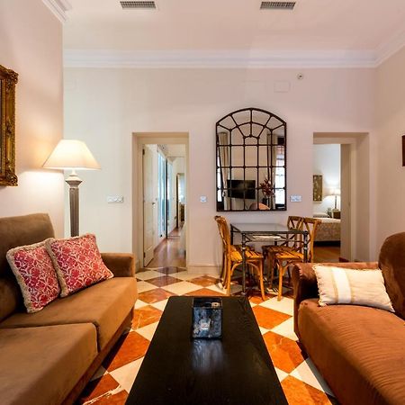 Quevedo Suite เซบีญา ภายนอก รูปภาพ