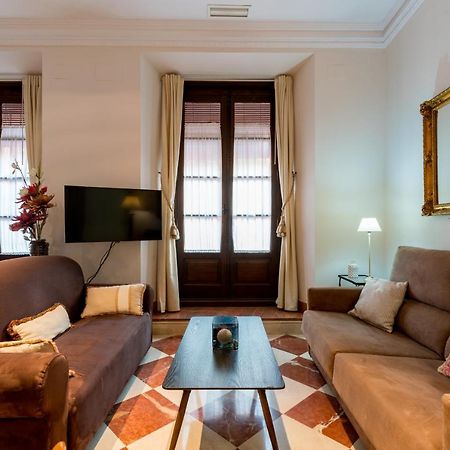 Quevedo Suite เซบีญา ภายนอก รูปภาพ