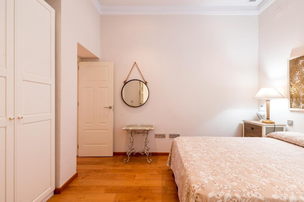 Quevedo Suite เซบีญา ภายนอก รูปภาพ